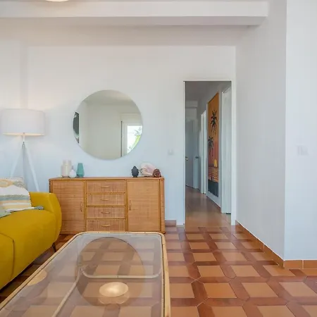 Beach House Cambrils Apartamento En Primera Linea De Playa Exterior photo