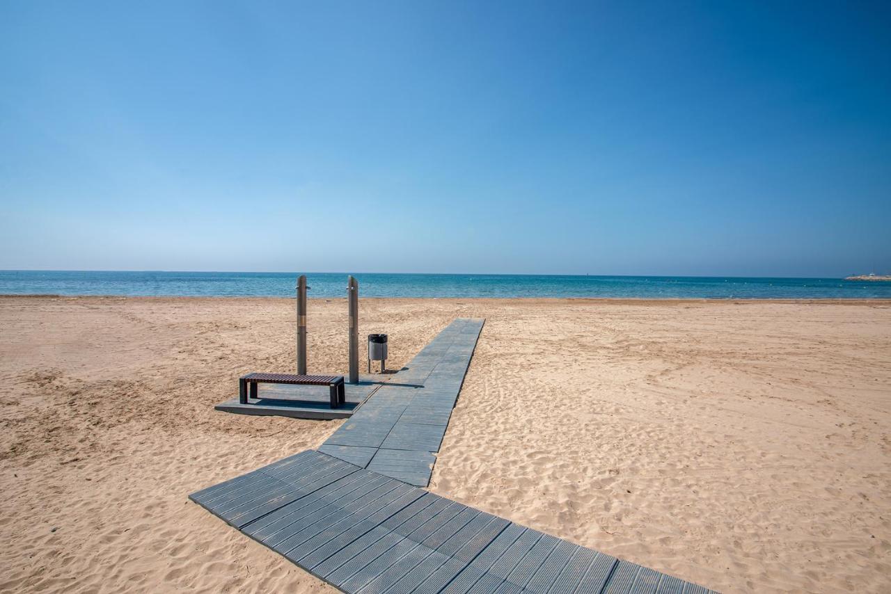 Apartment House En Primera Linea De Playa Cambrils
